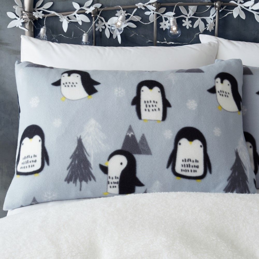 cosy penguin fleece duvet cover set