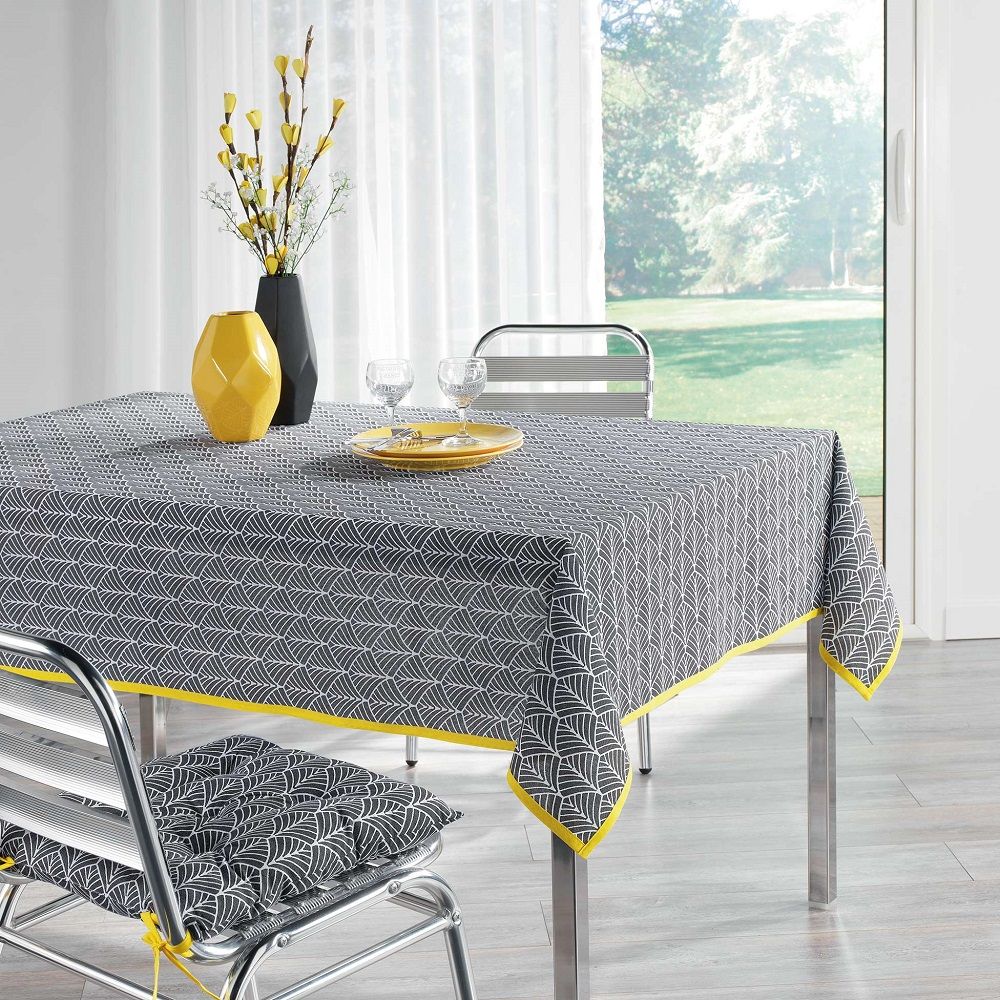 yellow and grey tablecloth