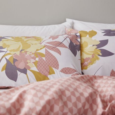 Catherine Lansfield Elina Floral Duvet Cover Set Blush Pink